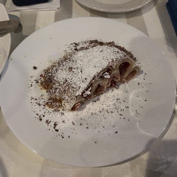Moldova Restaurant - Dessert: Shapka Guguce - Modern European Near Me - Brooklyn, New York Moldova Restaurant - Dessert: Shapka Guguce - Modern European Near Me - Brooklyn, New York