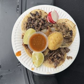 Avenue 26 Tacos - Cabeza, lengua, pastor, carne asada tacos - Food Trucks Near Me - Los Angeles, California Avenue 26 Tacos - Cabeza, lengua, pastor, carne asada tacos - Food Trucks Near Me - Los Angeles, California