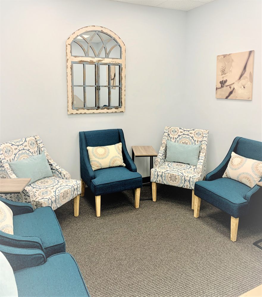 Helping Hands Psychotherapy - grief counselor in Rockville Centre, NY