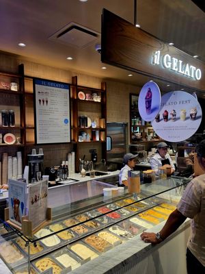 Eataly - Aventura by null