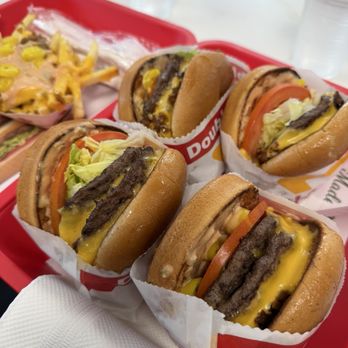 In-N-Out Burger - Burgers Near Me - Long Beach, California In-N-Out Burger - Burgers Near Me - Long Beach, California