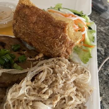 Pho Saigon - Very dry shrimp cake and very strange shredded pork skin. - Vietnamese Near Me - Rocklin, California Pho Saigon - Very dry shrimp cake and very strange shredded pork skin. - Vietnamese Near Me - Rocklin, California