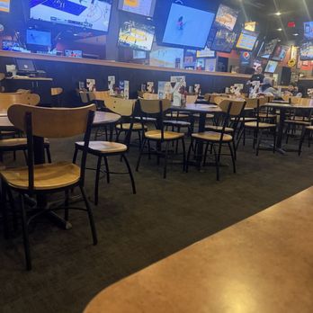 Buffalo Wild Wings - Chicken Wings Near Me - Frederick, Maryland