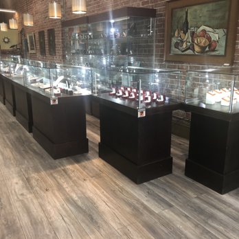 Gold Lobby - Gold Lobby Interior - Jewelry Near Me - Ottawa, Ontario Gold Lobby - Gold Lobby Interior - Jewelry Near Me - Ottawa, Ontario