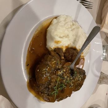 Toscana on Main - Osso Bucco with mashed potatoes - Italian Near Me - Eastchester, New York