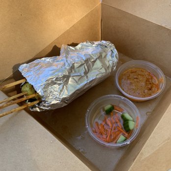 Siam Le Bien - Chicken satay (x4) - Thai Near Me - Burnaby, British Columbia Siam Le Bien - Chicken satay (x4) - Thai Near Me - Burnaby, British Columbia