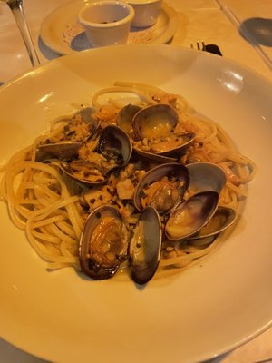 Carmine's Restaurant & Bar by null