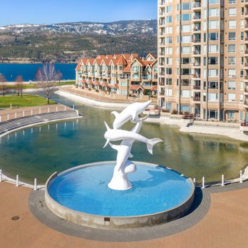RE/MAX Kelowna Stone Sisters - Real Estate Services Near Me - Kelowna, British Columbia