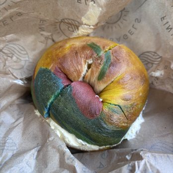 Fin’s Bagels - Bagels Near Me - Honolulu, Hawaii