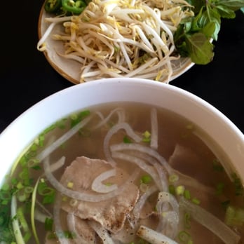 Mi Li Cafe - Pho Taí with rice noodles (rare steak) - Vietnamese Near Me - Columbus, Ohio Mi Li Cafe - Pho Taí with rice noodles (rare steak) - Vietnamese Near Me - Columbus, Ohio