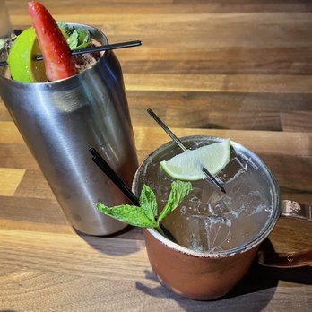 Yard House - Moscow mule, strawberry mule - New American Near Me - Seattle, Washington