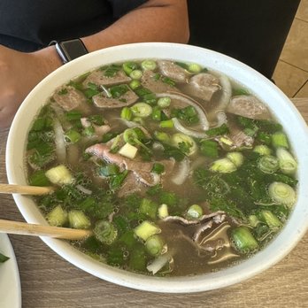 Pho King Eggroll - Large pho with meatballs and beef slices - Vietnamese Near Me - Goodyear, Arizona Pho King Eggroll - Large pho with meatballs and beef slices - Vietnamese Near Me - Goodyear, Arizona