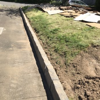 Shovel & Thumb - Edging - Landscaping Near Me - Ridgefield, Washington Shovel & Thumb - Edging - Landscaping Near Me - Ridgefield, Washington