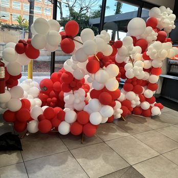 Jollibee - Entrance lobby - Fast Food Near Me - West Covina, California Jollibee - Entrance lobby - Fast Food Near Me - West Covina, California