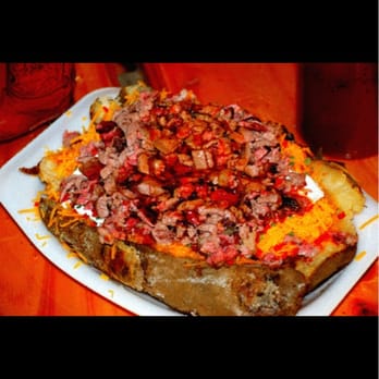 Willie B's Barbeque - Barbeque Near Me - Edinburg, Texas