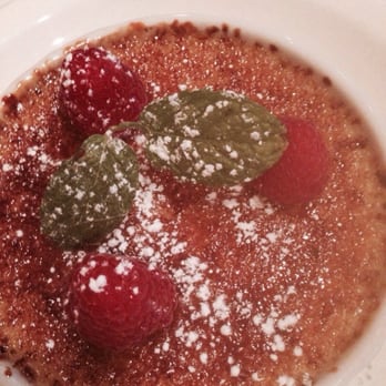 Acqua e Farina - Raspberry Creme Brûlée - Italian Near Me - Hayward, California
