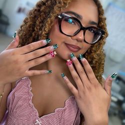 Nail Works