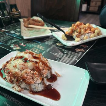 Sushi One Spot - Seafood bake Roll Calamari - Sushi Bars Near Me - Corona, California Sushi One Spot - Seafood bake Roll Calamari - Sushi Bars Near Me - Corona, California