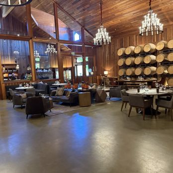 Lambert Bridge Winery - Wineries Near Me - Healdsburg, California Lambert Bridge Winery - Wineries Near Me - Healdsburg, California
