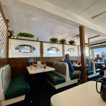 Mammy's Kitchen - Dining Area - Diners Near Me - Myrtle Beach, South Carolina