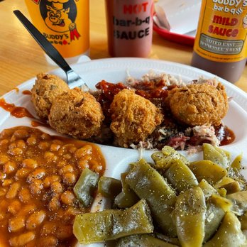 Buddy’s bar-b-q - Pulled pork, hush puppies, Baked Beans, Green Beans - Barbeque Near Me - Knoxville, Tennessee Buddy’s bar-b-q - Pulled pork, hush puppies, Baked Beans, Green Beans - Barbeque Near Me - Knoxville, Tennessee