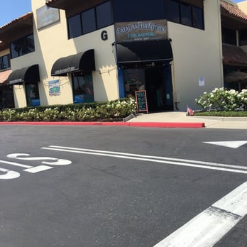 Catalina Fish Kitchen - Seafood Near Me - Costa Mesa, California