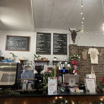 La Cosecha Coffee Roasters - Coffee Roasteries Near Me - Maplewood, Missouri