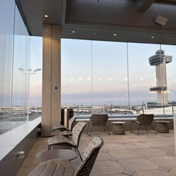 Delta Sky Club