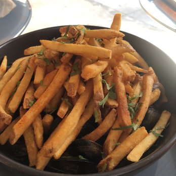 Lost Resort - Mussel frites - American Near Me - San Francisco, California Lost Resort - Mussel frites - American Near Me - San Francisco, California