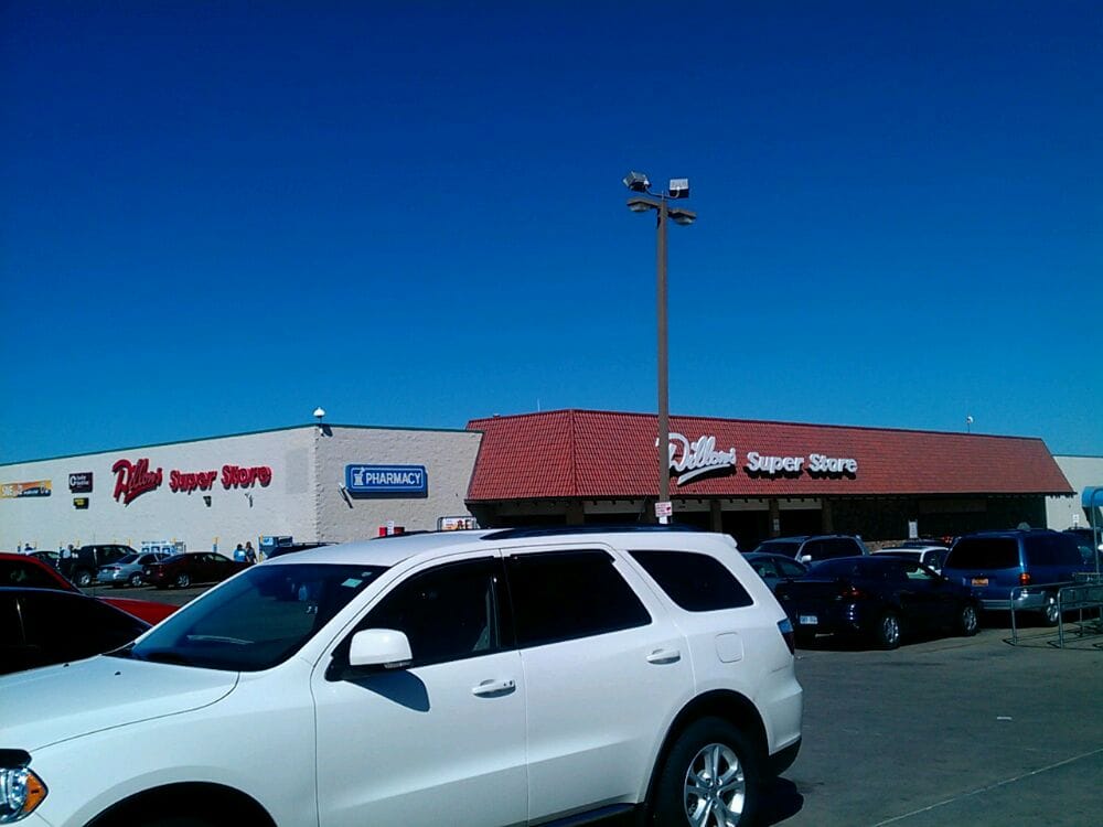 DILLON STORES Updated August 2024 14 Photos & 11 Reviews 2010 SE