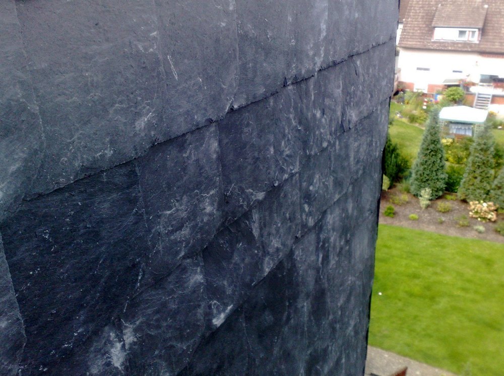 Slide of Arlanza Roofing