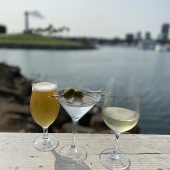 Parkers' Lighthouse - Craft beer, martini with Bluetooth olives and Chardonnay - Seafood Near Me - Long Beach, California Parkers' Lighthouse - Craft beer, martini with Bluetooth olives and Chardonnay - Seafood Near Me - Long Beach, California