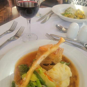 Westcliff Hotel - Pork belly dinner-£23 and delicious! - Hotels Near Me - Westcliff-on-Sea, SOS