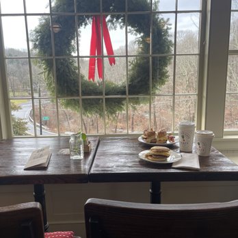 Smithy Cafe at 9 Main - Cafes Near Me - Washington, Connecticut