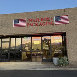 Mailbox + Packaging - Front door