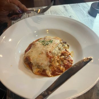 Mamma Mia - Beef Lasagne - Italian Near Me - Riverside, California