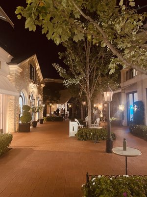 Palisades Village by null