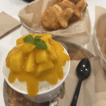 Anko - Mango shaved ice and taiyaki - Desserts Near Me - Los Angeles, California Anko - Mango shaved ice and taiyaki - Desserts Near Me - Los Angeles, California