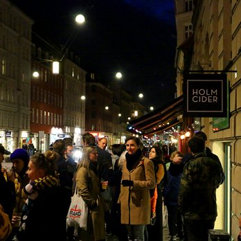 Holm Cider - Holm Cider, ciderbar og -butik, ligger på Istedgade 44. - Beer, Wine & Spirits Near Me - Copenhagen, 84 Holm Cider - Holm Cider, ciderbar og -butik, ligger på Istedgade 44. - Beer, Wine & Spirits Near Me - Copenhagen, 84