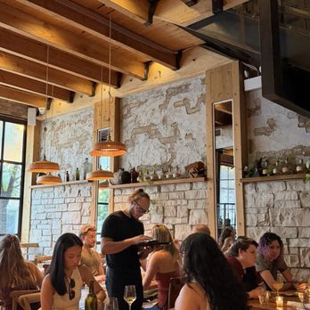 Figo Wine Bar - Dining Area - Wine Bars Near Me - Chicago, Illinois