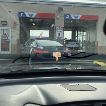 Valvoline Instant Oil Change - Awful customer service at work. - Oil Change Stations Near Me - Hilliard, Ohio Valvoline Instant Oil Change - Awful customer service at work. - Oil Change Stations Near Me - Hilliard, Ohio