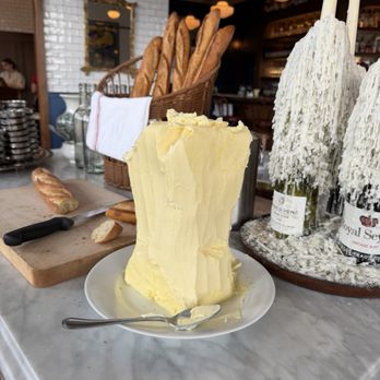 Cassis - Butter tower - they offer a $4 bread and butter service - French Near Me - Milwaukee, Wisconsin Cassis - Butter tower - they offer a $4 bread and butter service - French Near Me - Milwaukee, Wisconsin