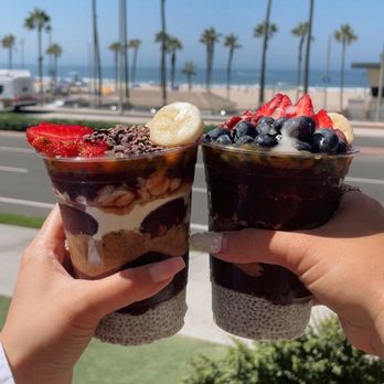 Oakberry Acai - Acai Bowls Near Me - Huntington Beach, California