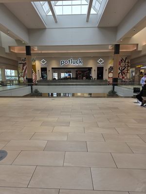 Rosedale Center by null