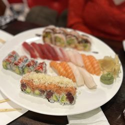 Tsuru Sushi Asian Cuisine