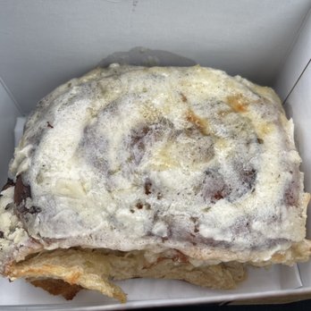 Bakery Nouveau - Cinnamon roll - Patisserie/Cake Shop Near Me - Burien, Washington Bakery Nouveau - Cinnamon roll - Patisserie/Cake Shop Near Me - Burien, Washington