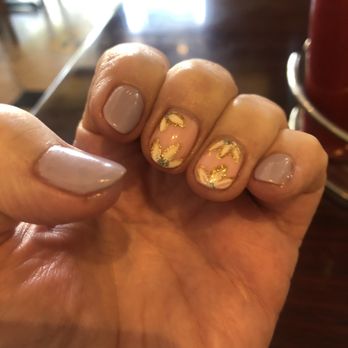 Nail Lounge - Mani - Nail Salons Near Me - Pasadena, California
