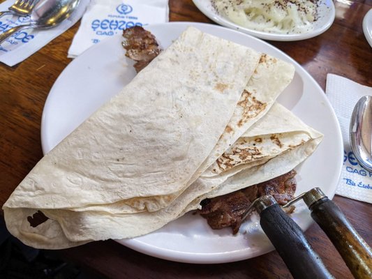 Şehzade Cağ Kebap by null