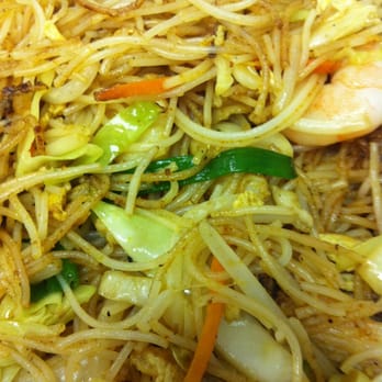 Chili Pepper House - Singapore vermicelli with chicken and shrimp - Hakka Near Me - Vancouver, British Columbia Chili Pepper House - Singapore vermicelli with chicken and shrimp - Hakka Near Me - Vancouver, British Columbia