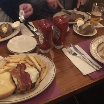 Stutesy's Pub & Grill - Our meals- they had lots of side options and if you got the baked potato it could also come w buttah and sour cream - Pubs Near Me - Wells, Maine